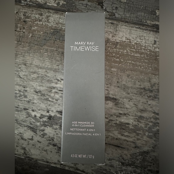 Mary Kay time wise 4-in-1 cleanser combo to oily - Picture 1 of 3